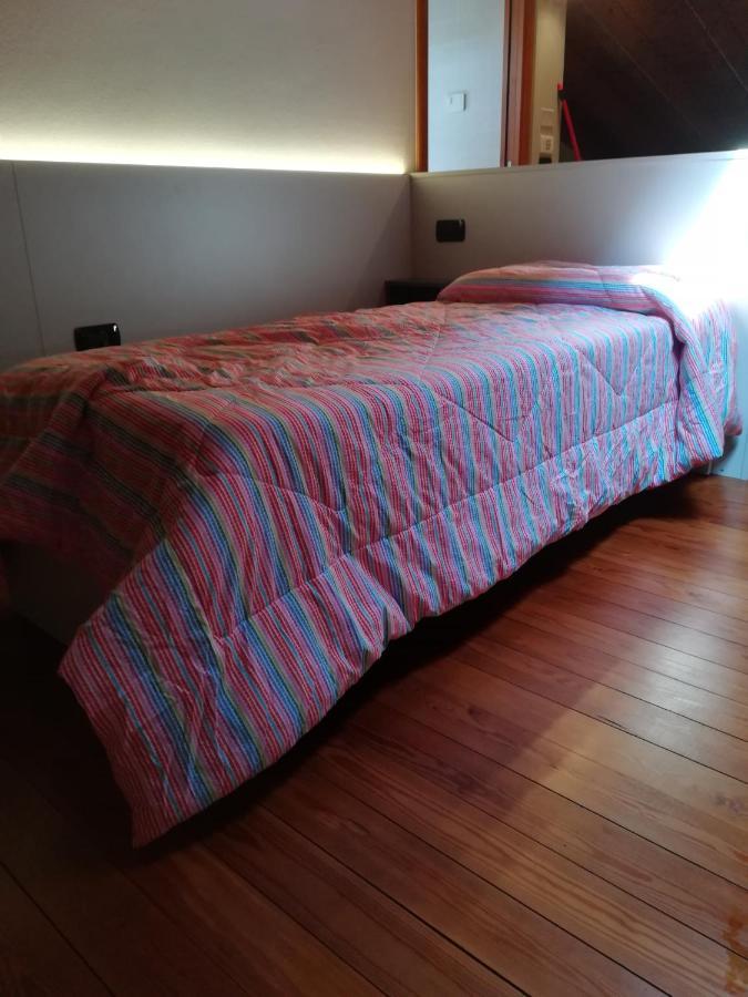 Casa Lorena Desenzano del Garda Bagian luar foto
