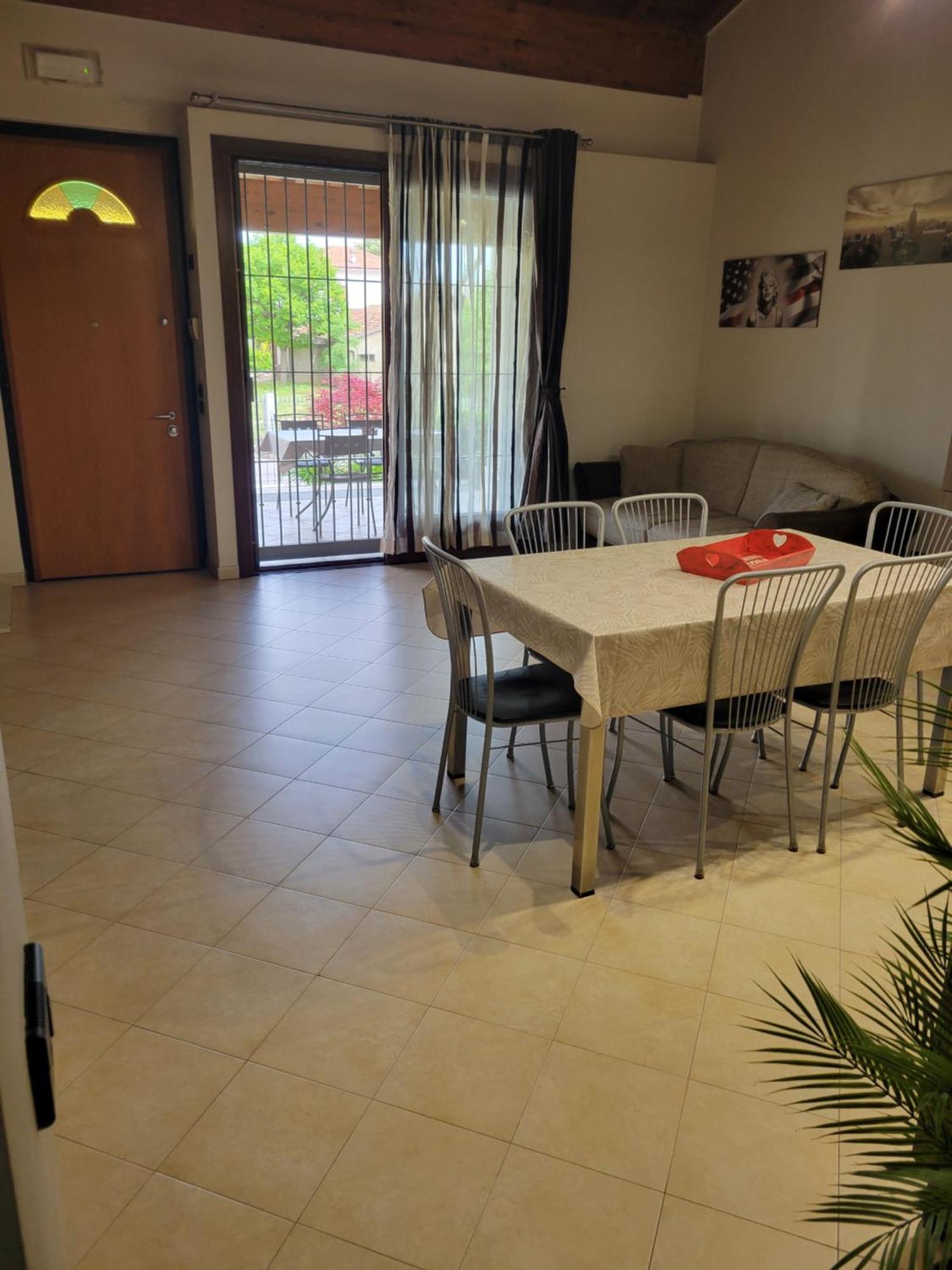 Casa Lorena Desenzano del Garda Bagian luar foto
